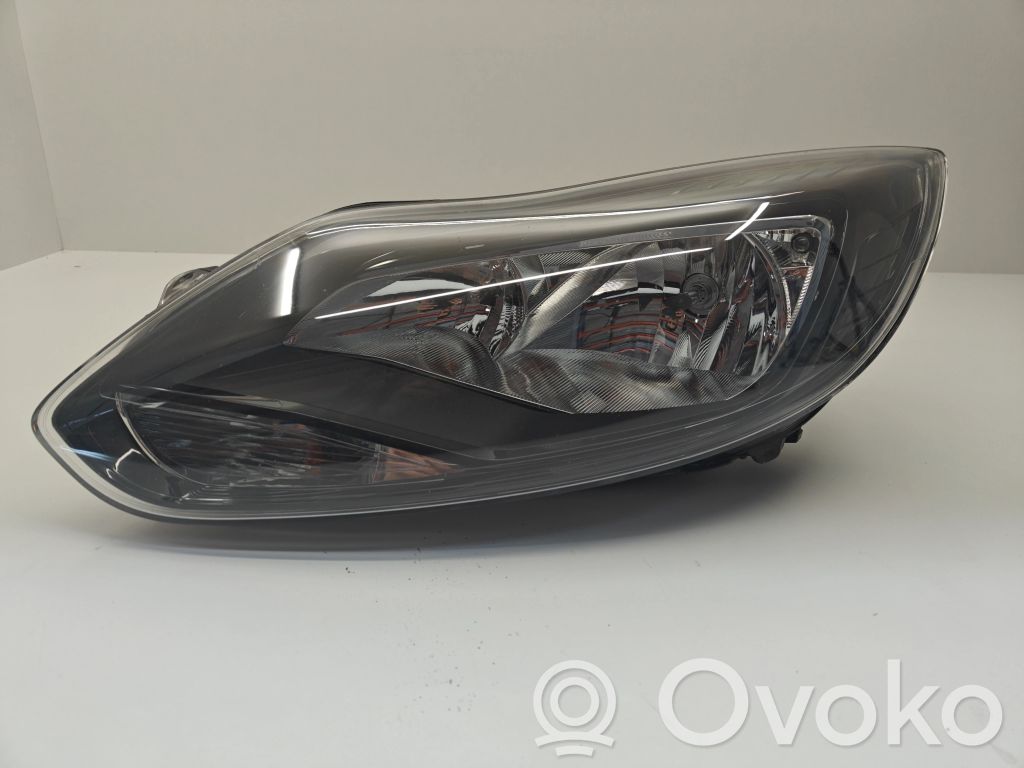 Ford Focus Headlight/headlamp 