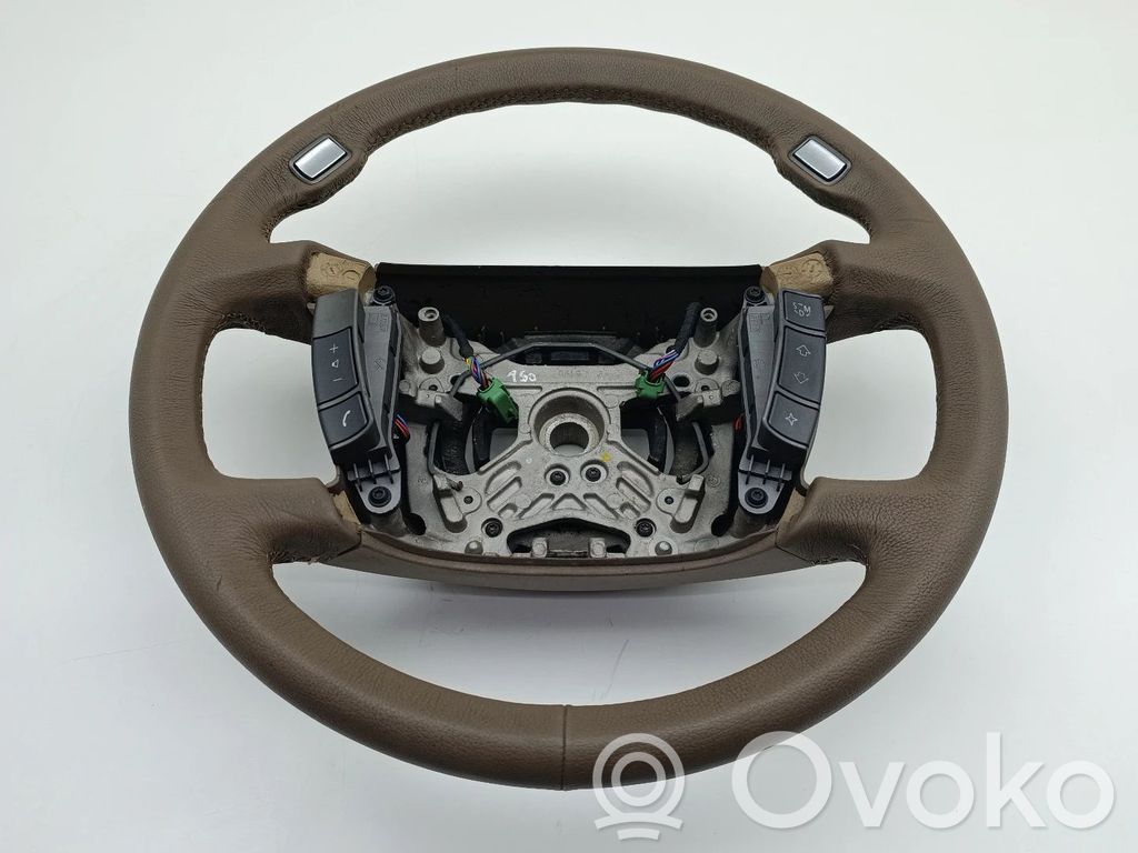 Steering wheel   67920610,4395E651