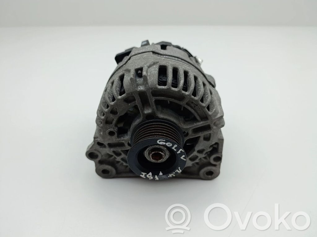 Volkswagen Golf V Ģenerators 