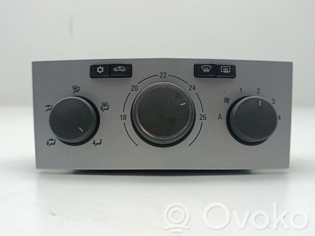Opel Astra H Climate control unit 