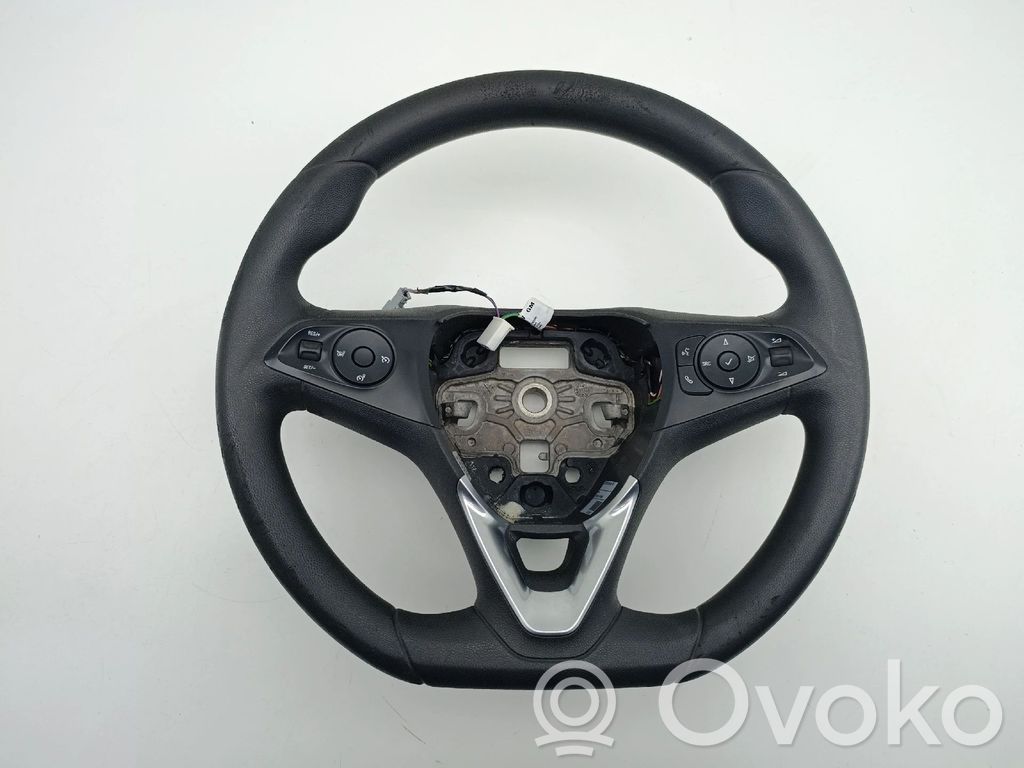 Opel Combo E Steering wheel 