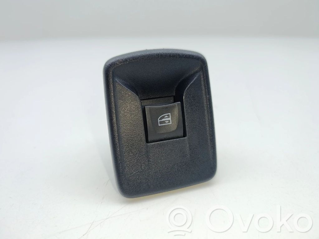 Dacia Sandero Electric window control switch 