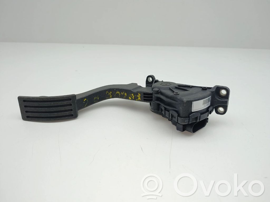 Accelerator throttle pedal   4M519F836AK,6PV00864132