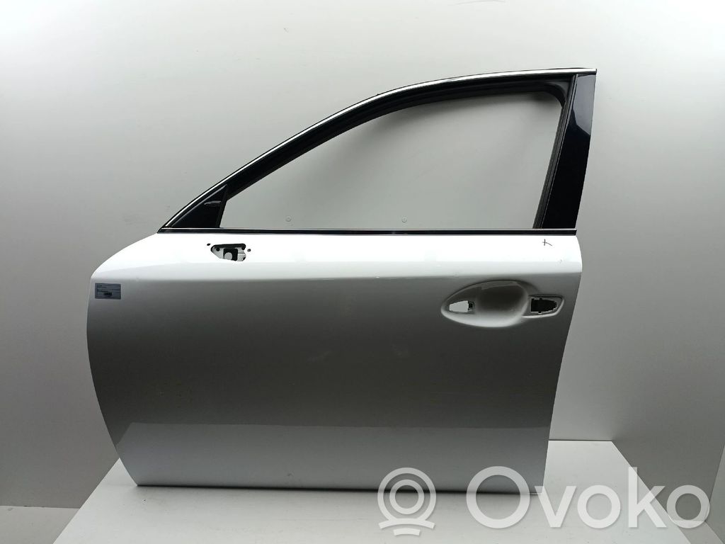 Puerta delantera   6700253140