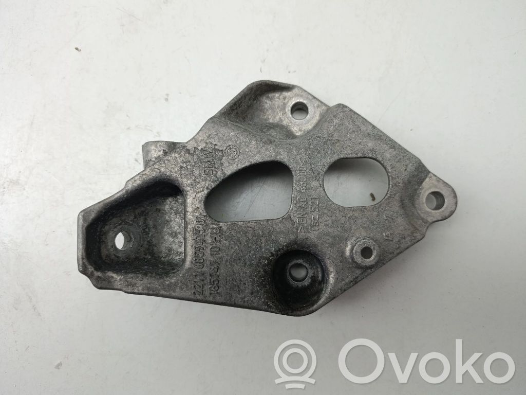 Engine mount bracket   22116859415,6859415