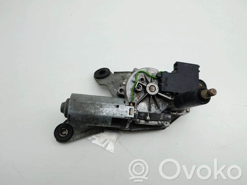 BMW 3 E36 Silniczek wycieraczki szyby tylnej 