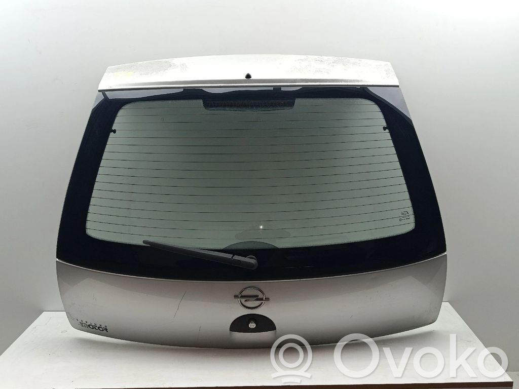 Opel Corsa C Задняя крышка (багажника) 
