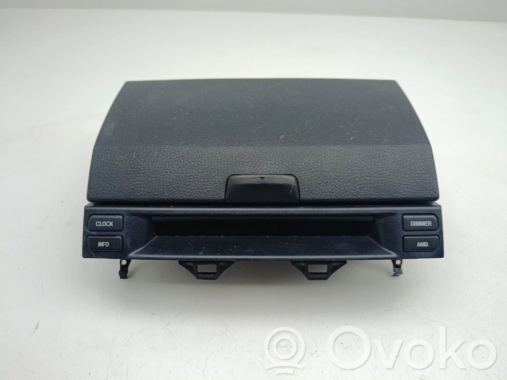 Guantera   GJ6AG0245