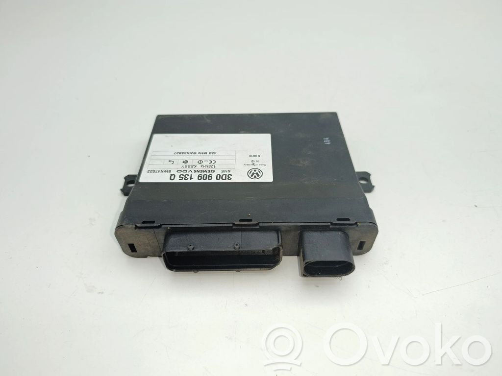 Volkswagen Touareg I Comfort/convenience module 