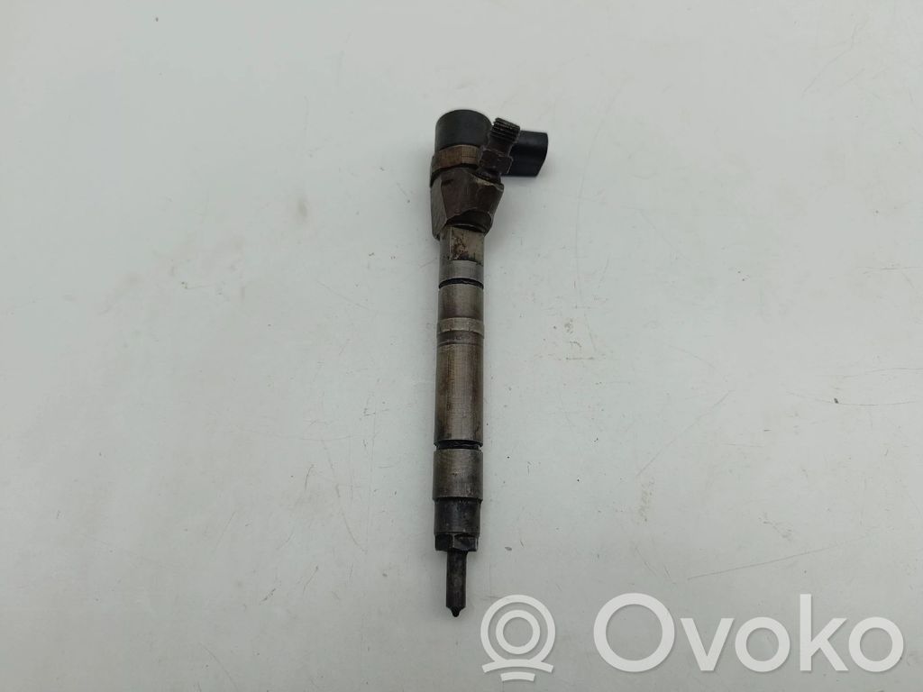 Inyector de combustible   A6130700987