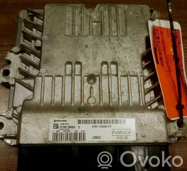 Unidad de control/módulo ECU del motor   S180138002D,AV6112A650PE