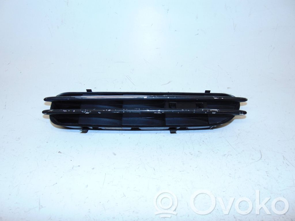 BMW 5 E60 E61 Rivestimento parafango (modanatura) 