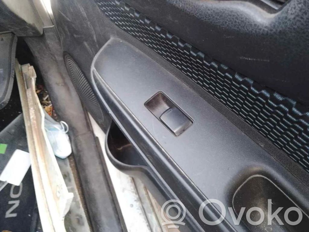 Interruptor del elevalunas eléctrico