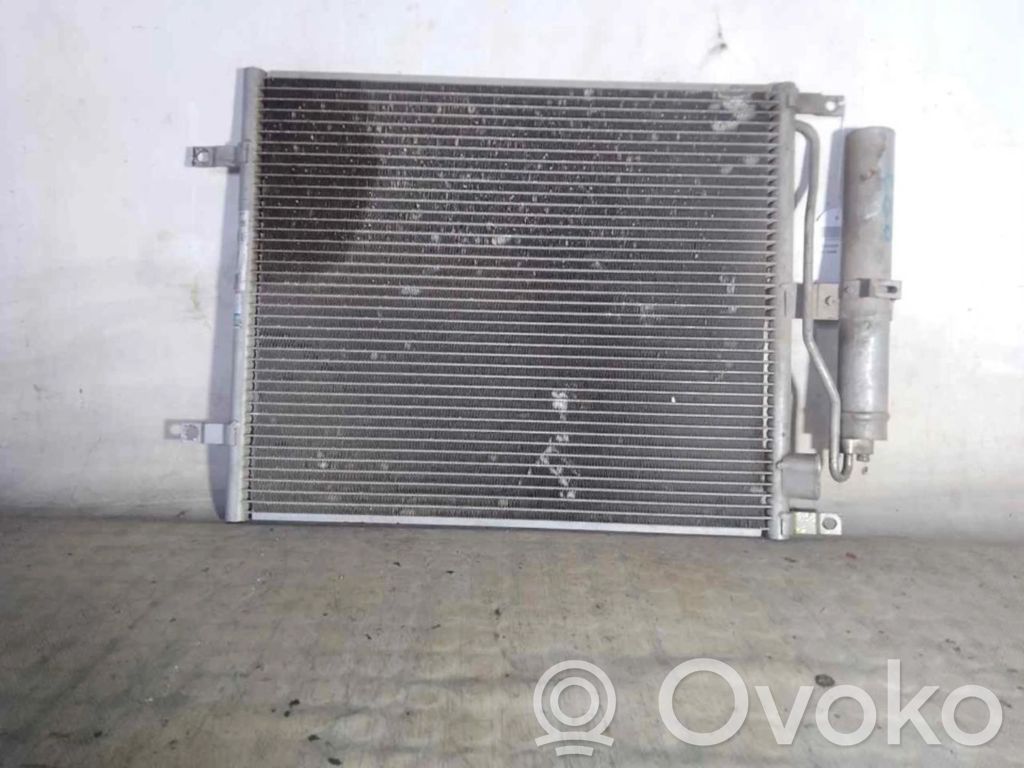 Radiateur condenseur de climatisation