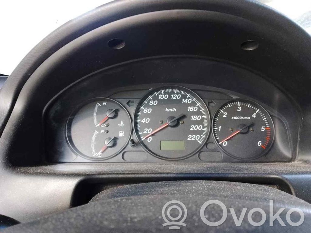 Mazda 323 Speedometer (instrument cluster) 
