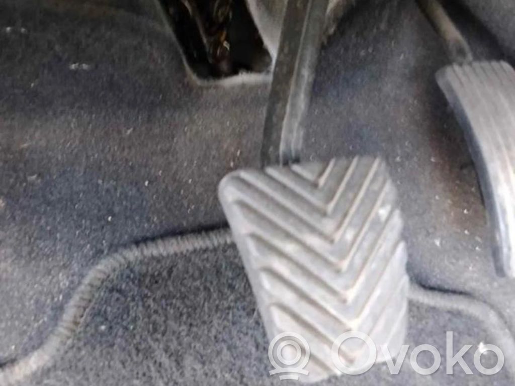Hyundai i30 Pedal de freno 