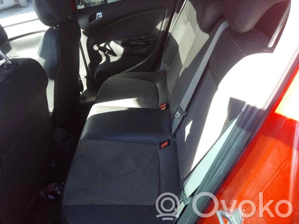 Opel Corsa D Kit siège 