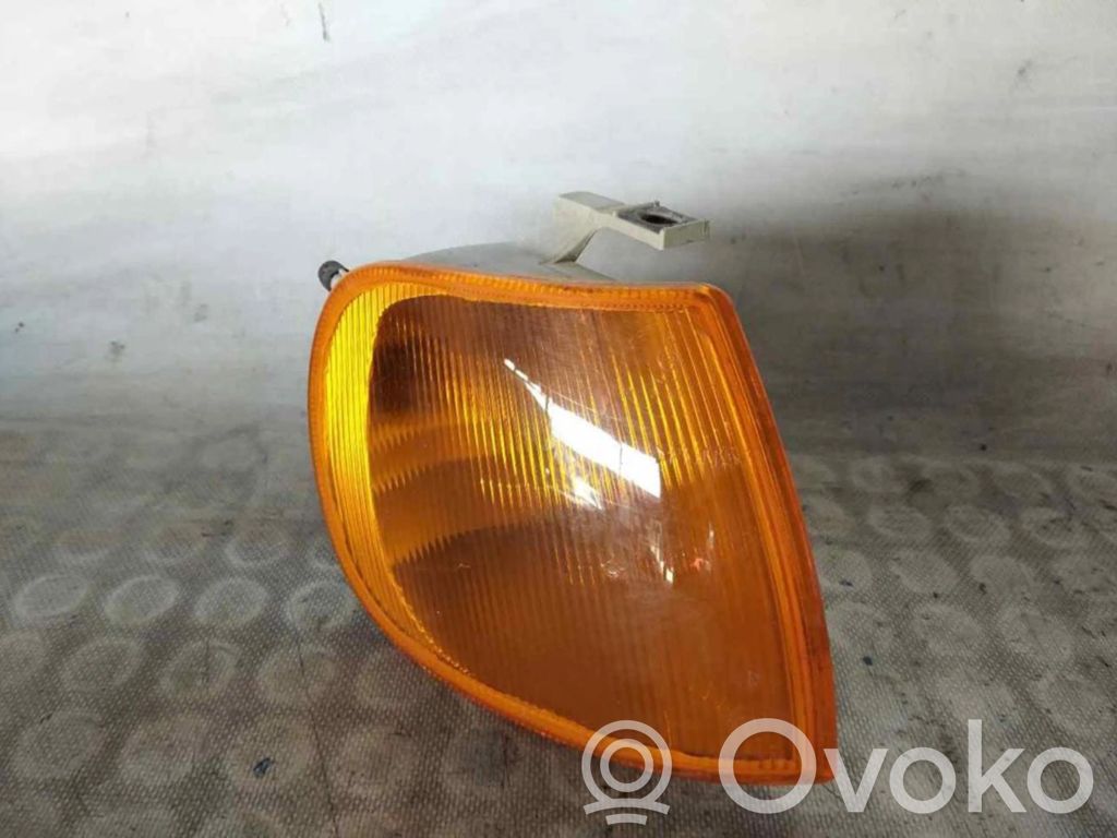 Volkswagen Polo Indicatore di direzione anteriore 