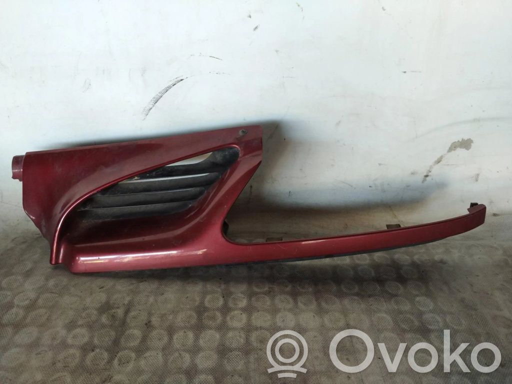 Renault Megane II Передняя решётка 