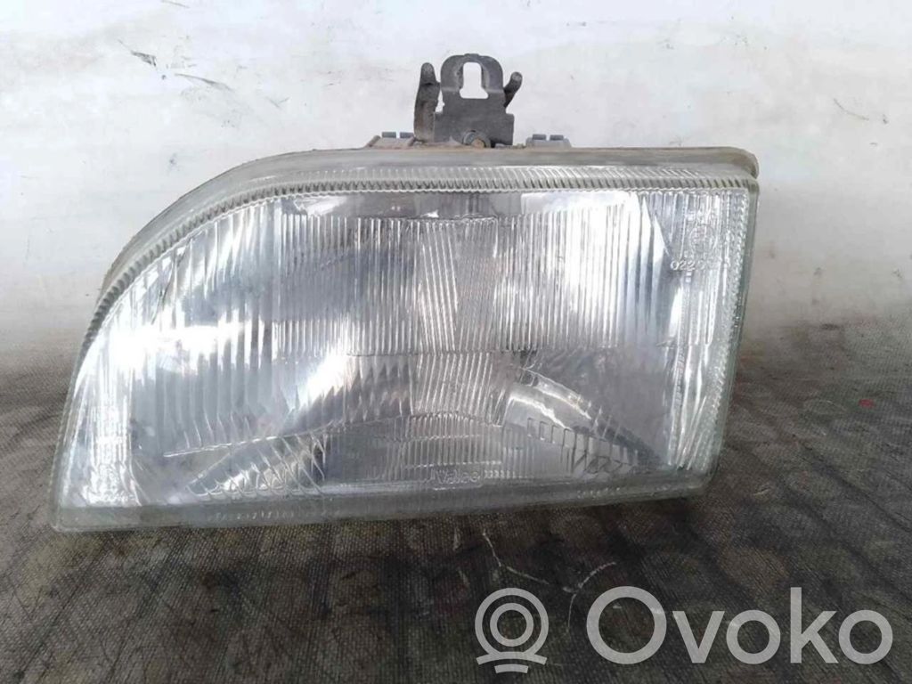 Ford Fiesta Scheinwerfer 