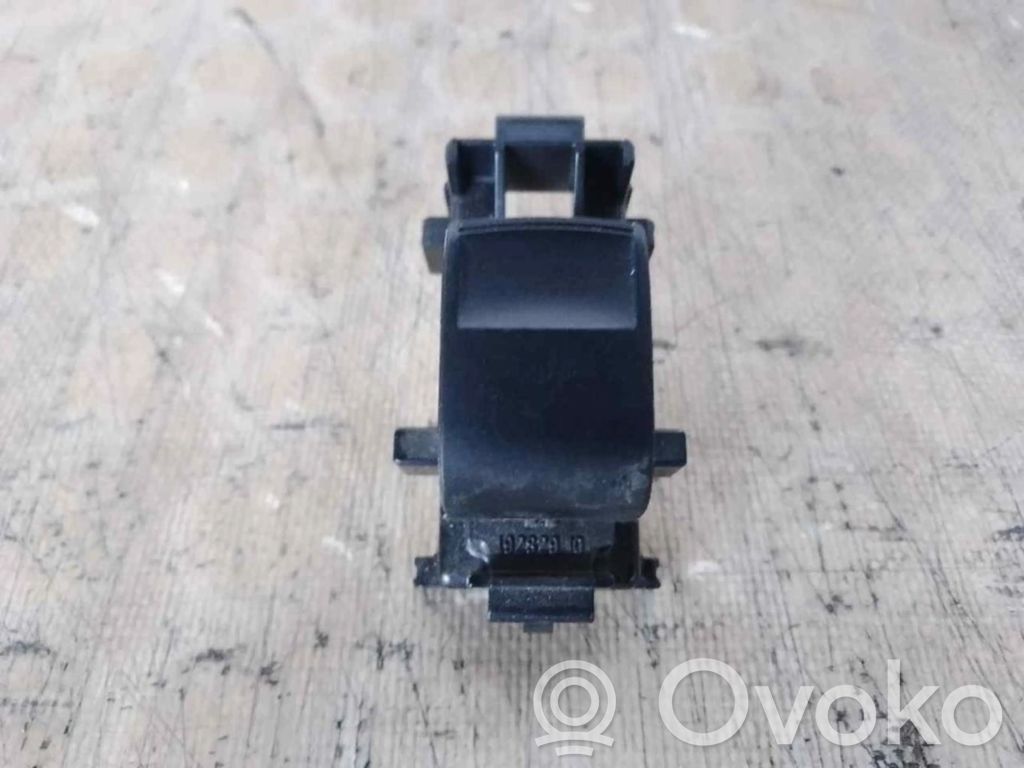 Electric window control switch   19282910