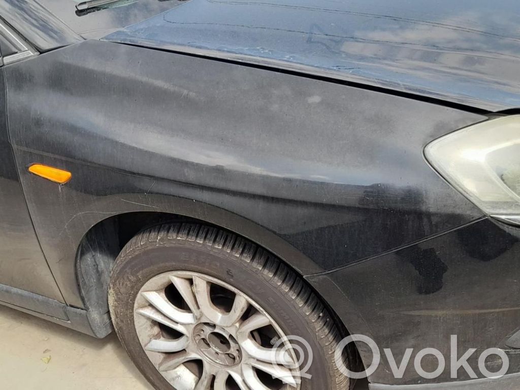 Lancia Delta III Contur aripă față 