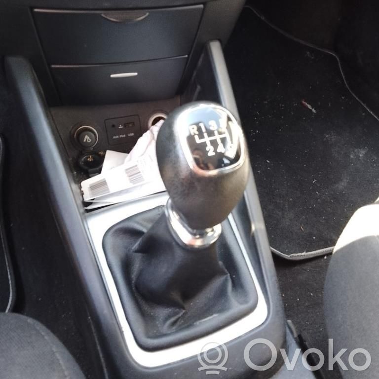 KIA Ceed Palanca de cambios 