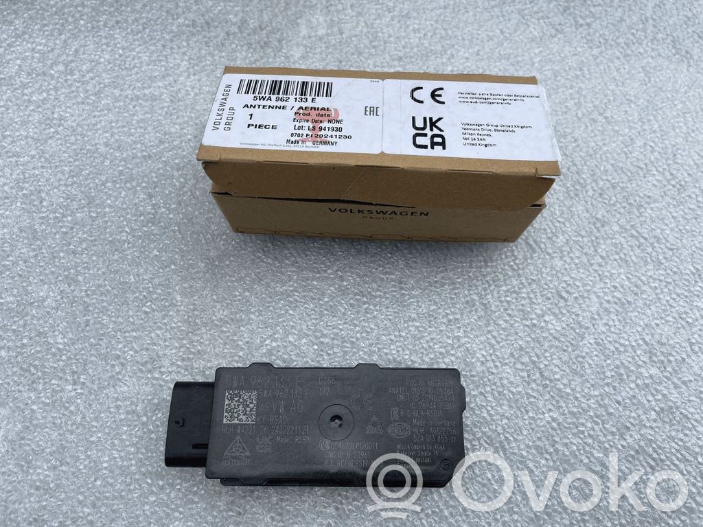 Engine control unit/module ECU   5WA962133E