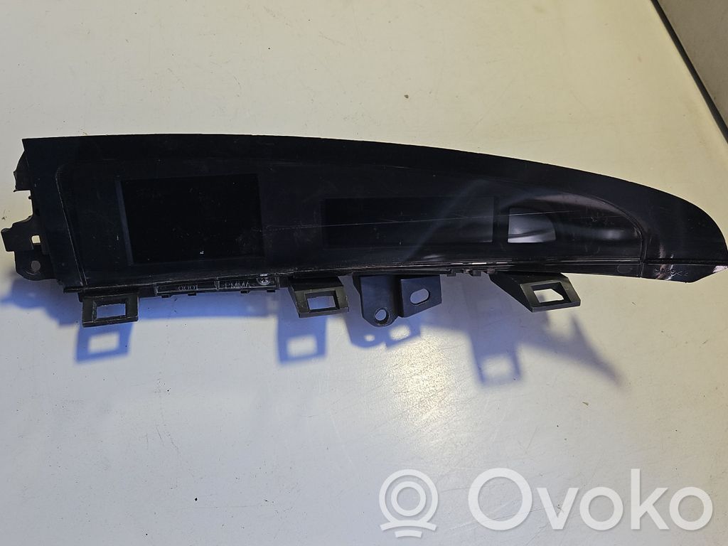 Mazda 3 II Speedometer (instrument cluster) 