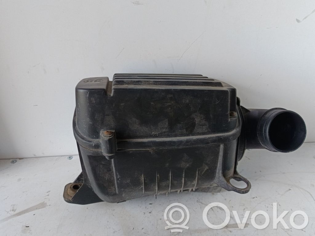 Volkswagen Jetta V Obudowa filtra powietrza 