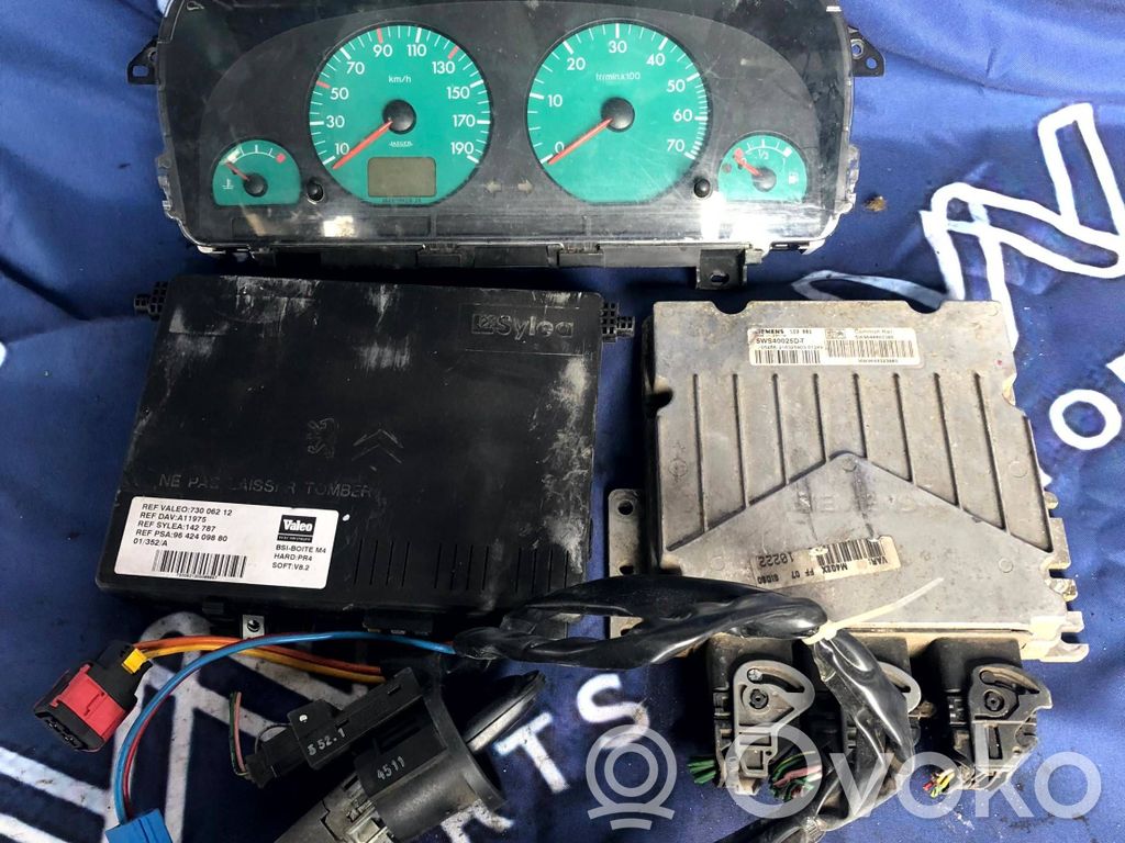 Citroen Berlingo Engine ECU kit and lock set 