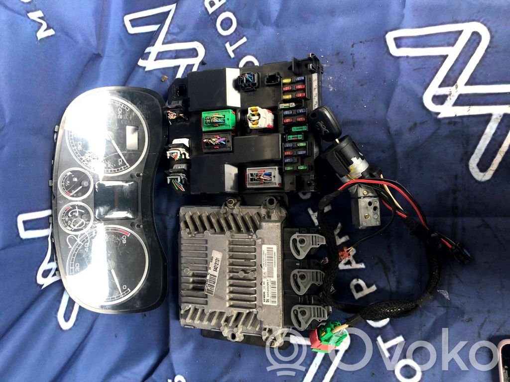 Komputer / Sterownik ECU i komplet kluczy   5WS40029RT,9655041480,9655212380