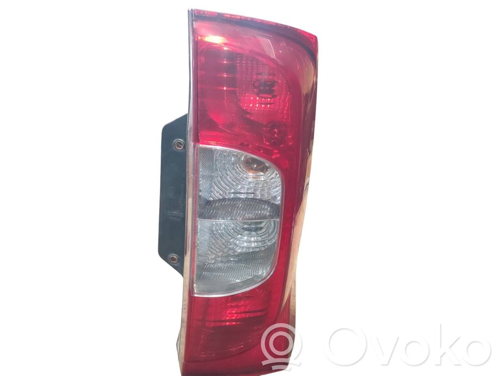 Fiat Fiorino Aizmugurējais lukturis virsbūvē 