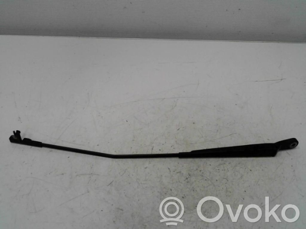 Citroen C5 Front wiper blade arm 