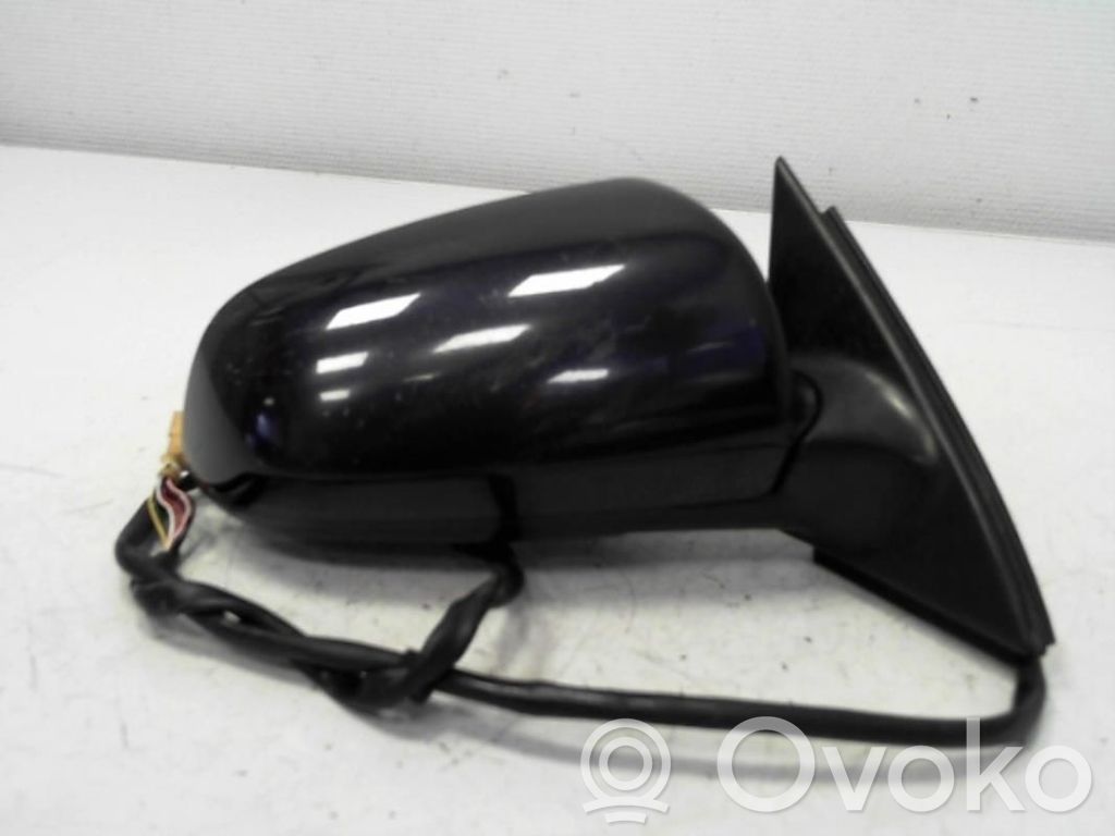 Audi A4 S4 B6 8E 8H Manualne lusterko boczne drzwi przednich 