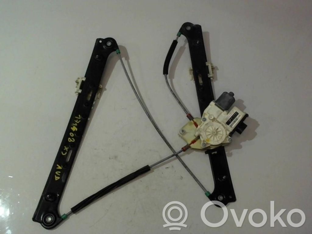 BMW X3 E83 Front door window regulator with motor 