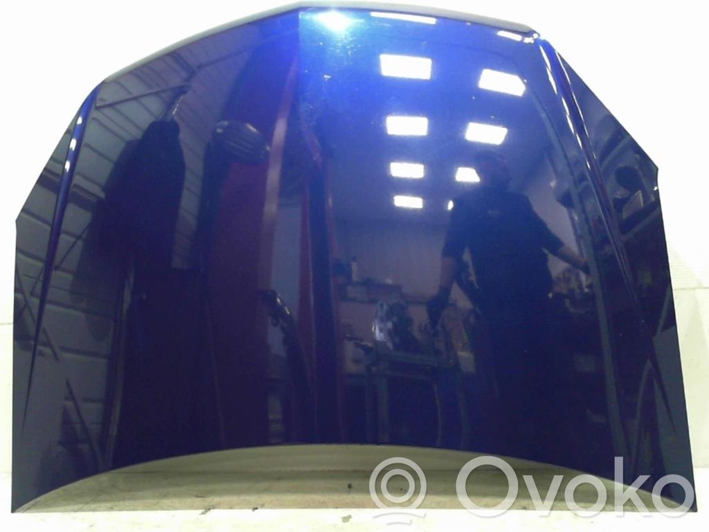 Opel Astra H Konepelti 