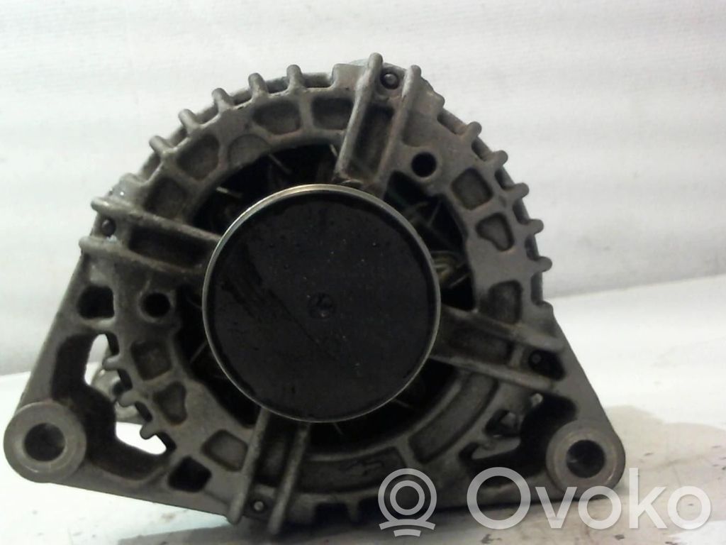 Opel Corsa D Ģenerators 