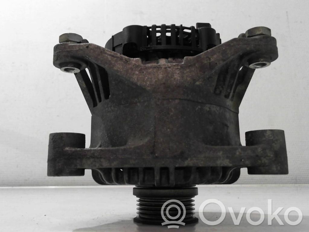 Opel Corsa D Generatorius 