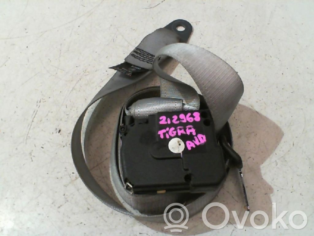 Opel Tigra B Cinturón delantero 