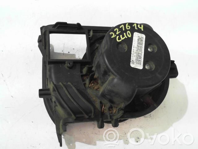 Renault Clio II Lämmittimen puhallin 