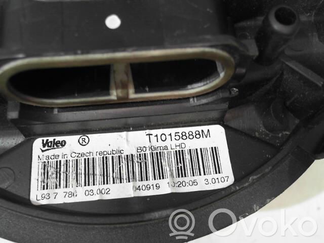 Peugeot 107 Lämmittimen puhallin 