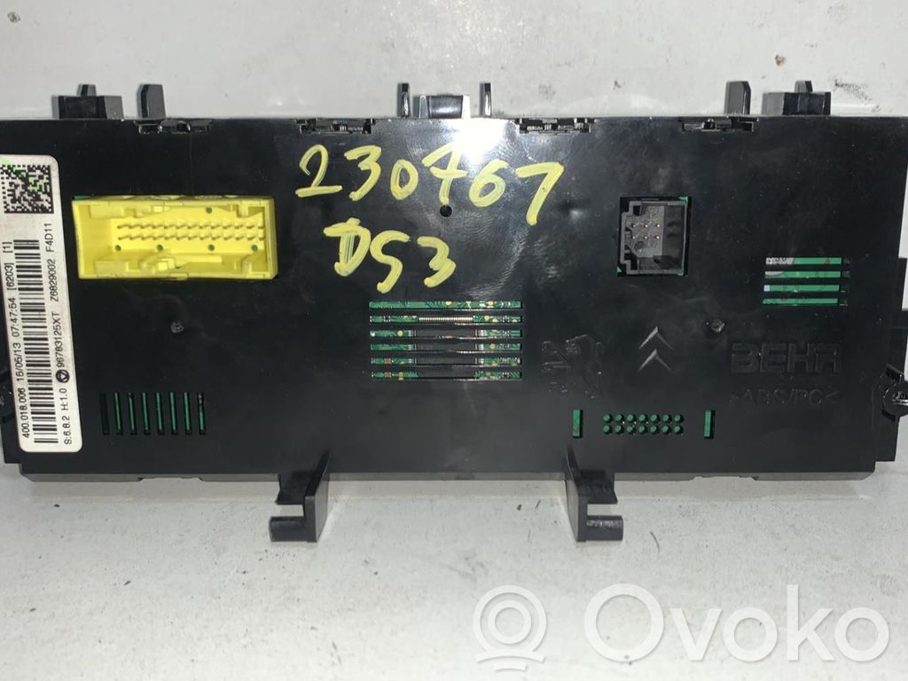 Citroen DS3 Climate control unit 