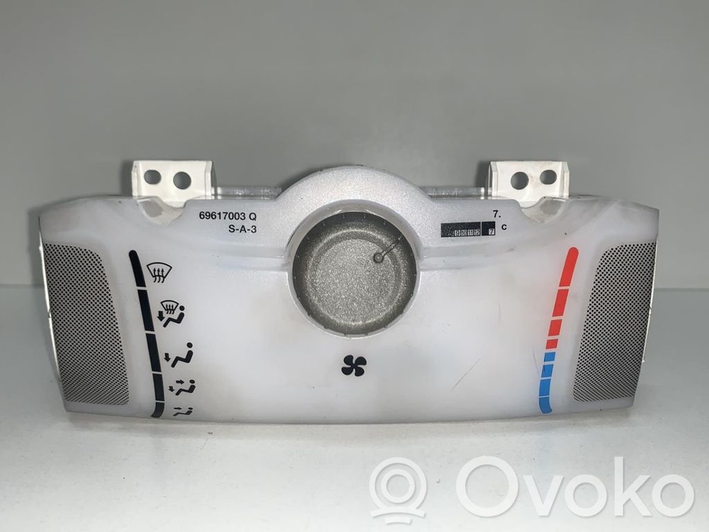 Citroen C1 Climate control unit 