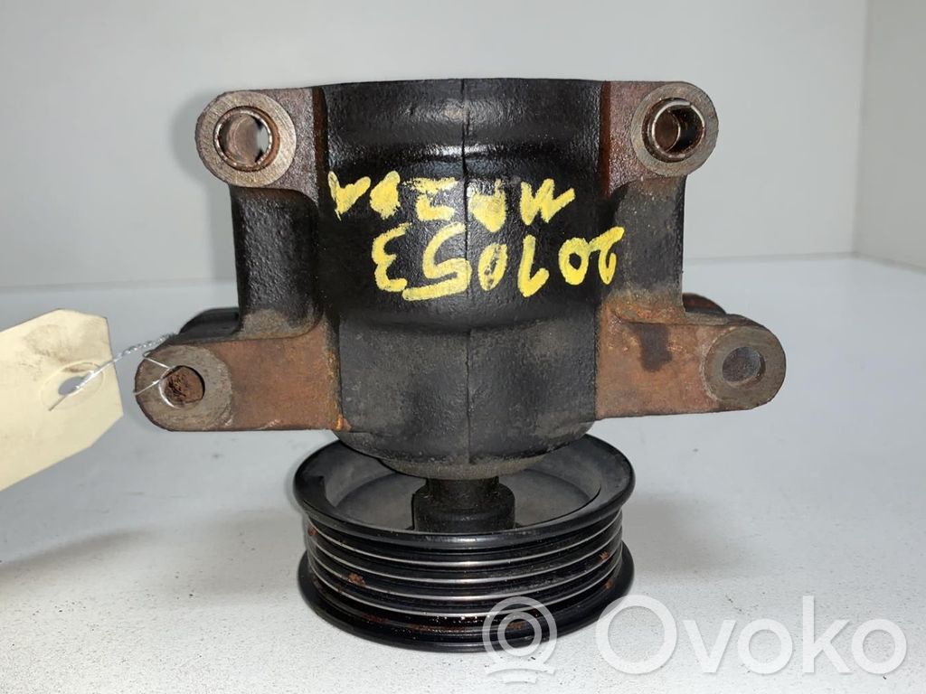 Mazda 2 Power steering pump 
