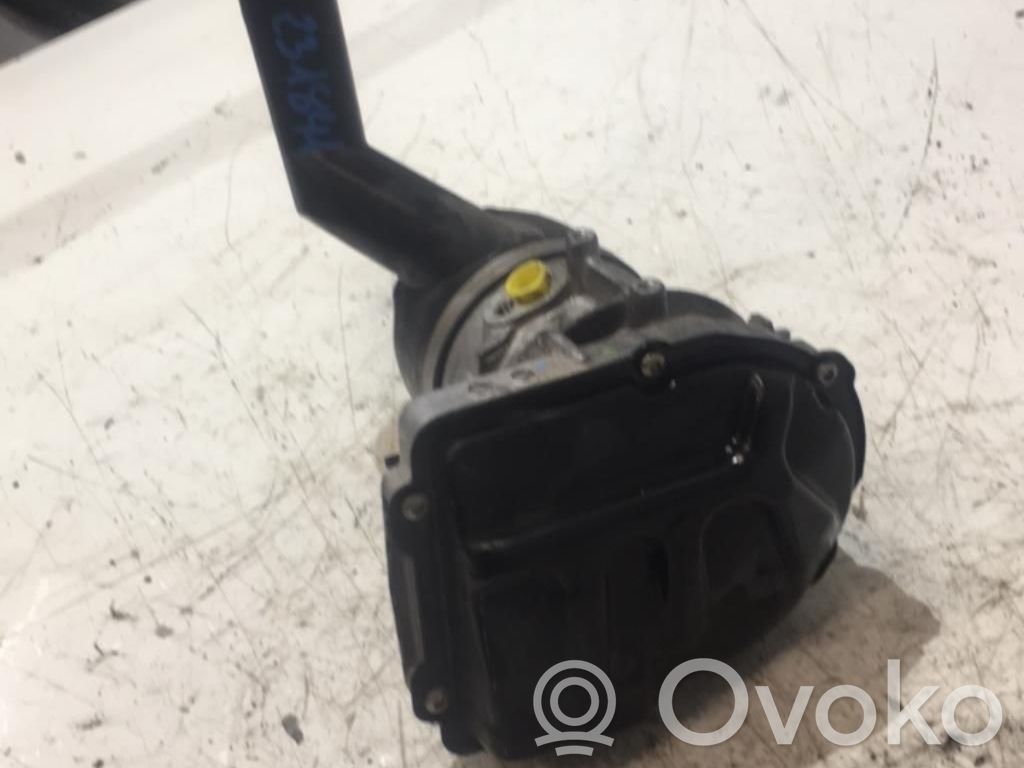 Peugeot 308 Power steering pump 