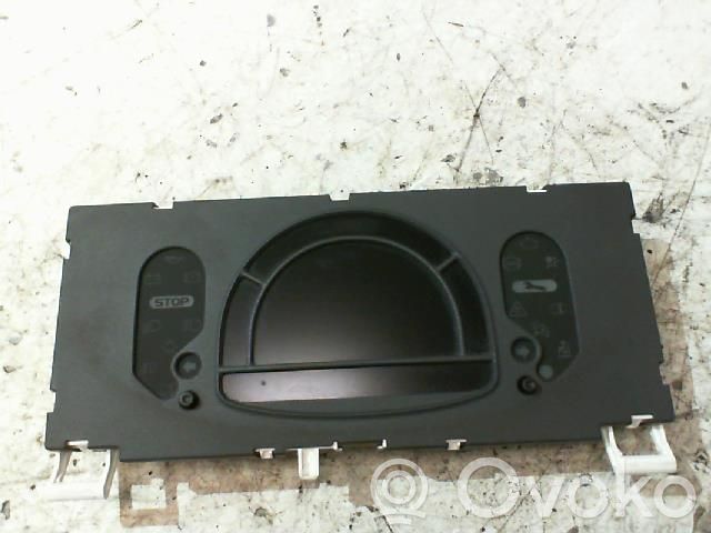 Renault Modus Speedometer (instrument cluster) 