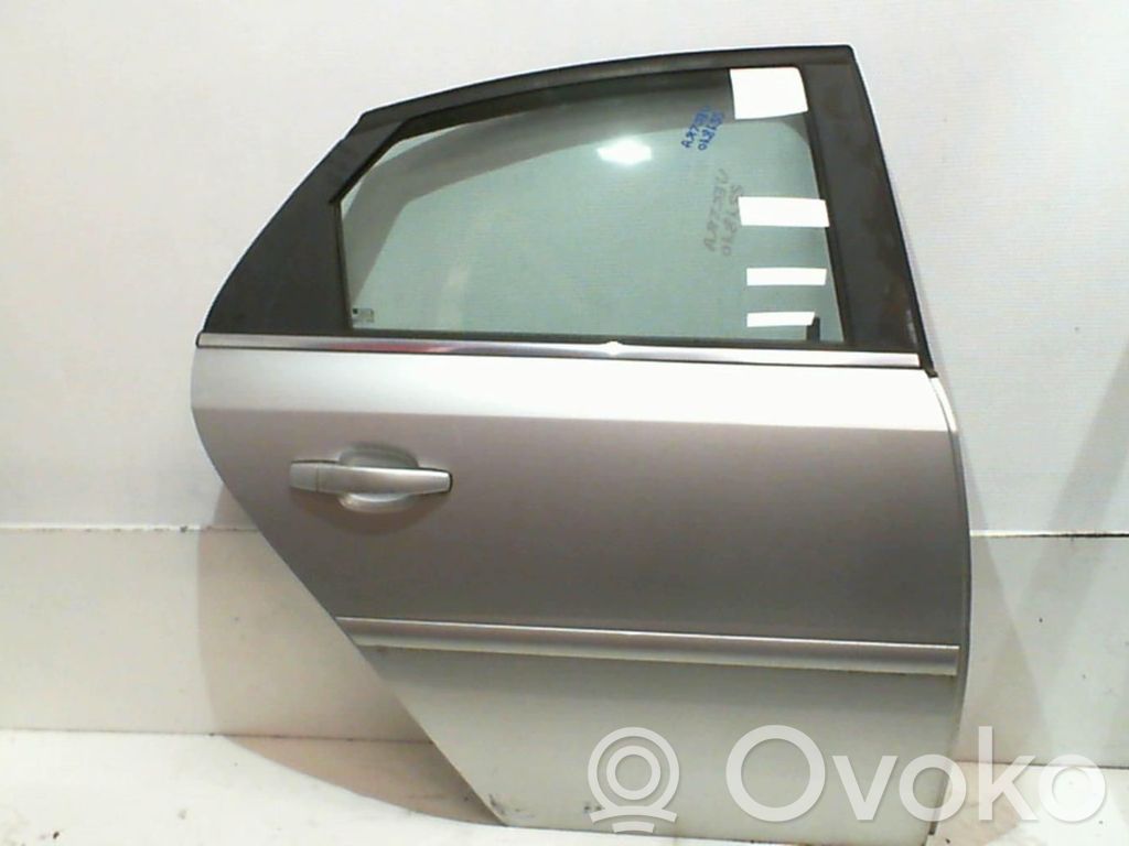 Opel Vectra C Puerta trasera 