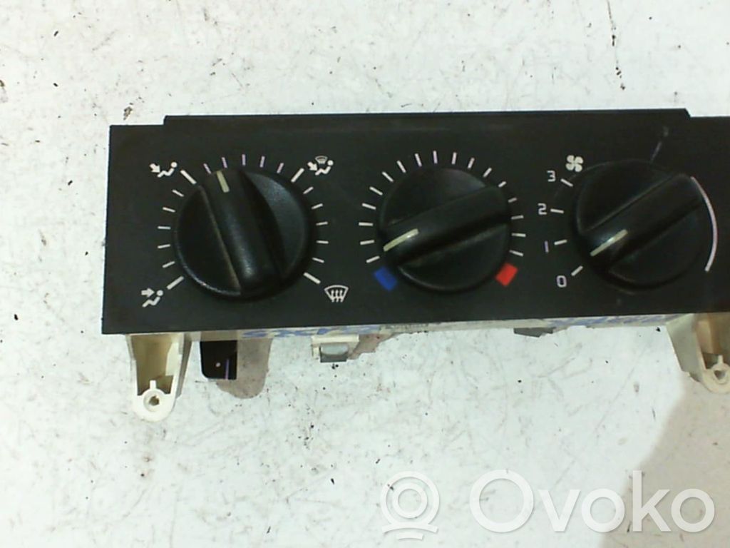 Renault Master II Climate control unit 