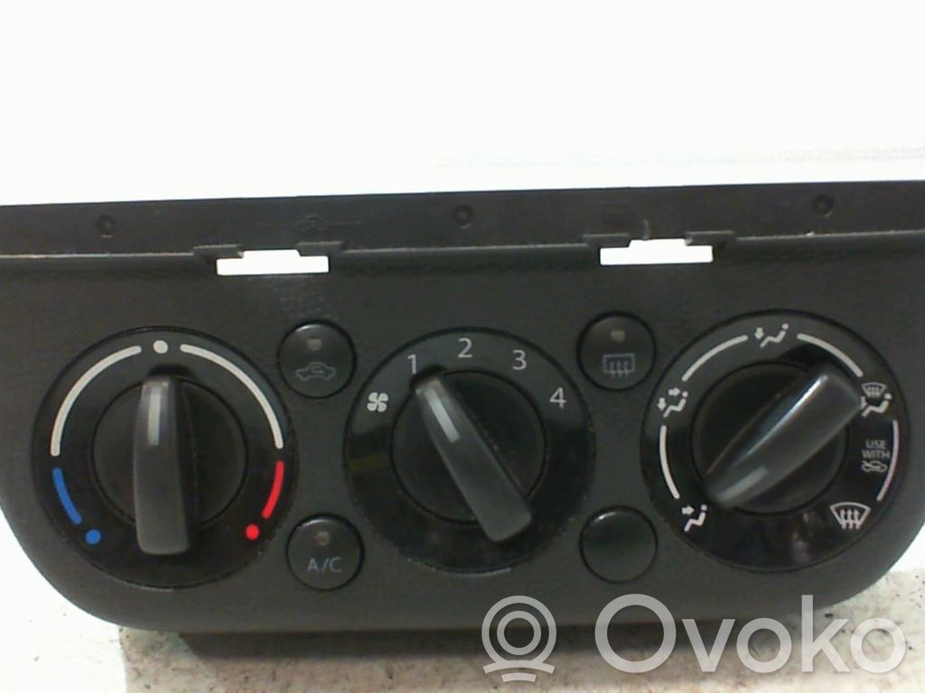 Suzuki SX4 Climate control unit 